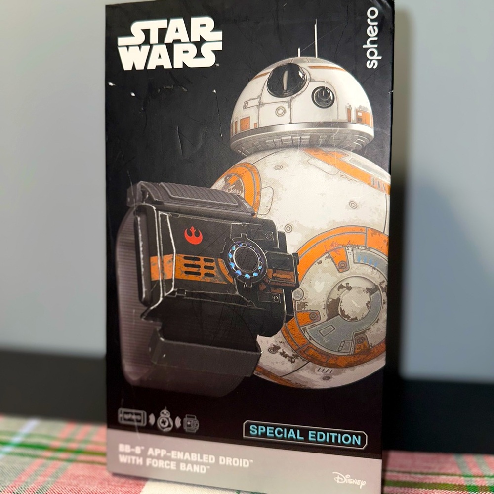New BB-8 Star Wars Sphero App Controlled Droid